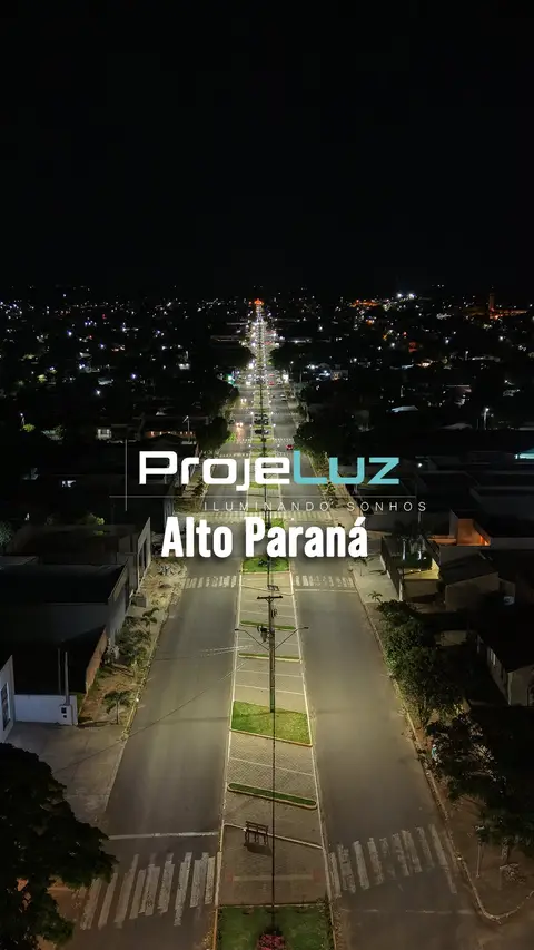 Uma cidade inteira não possui uma única necessidade de iluminação. Em Alto Paraná, diferentes produtos da Projeluz fo…