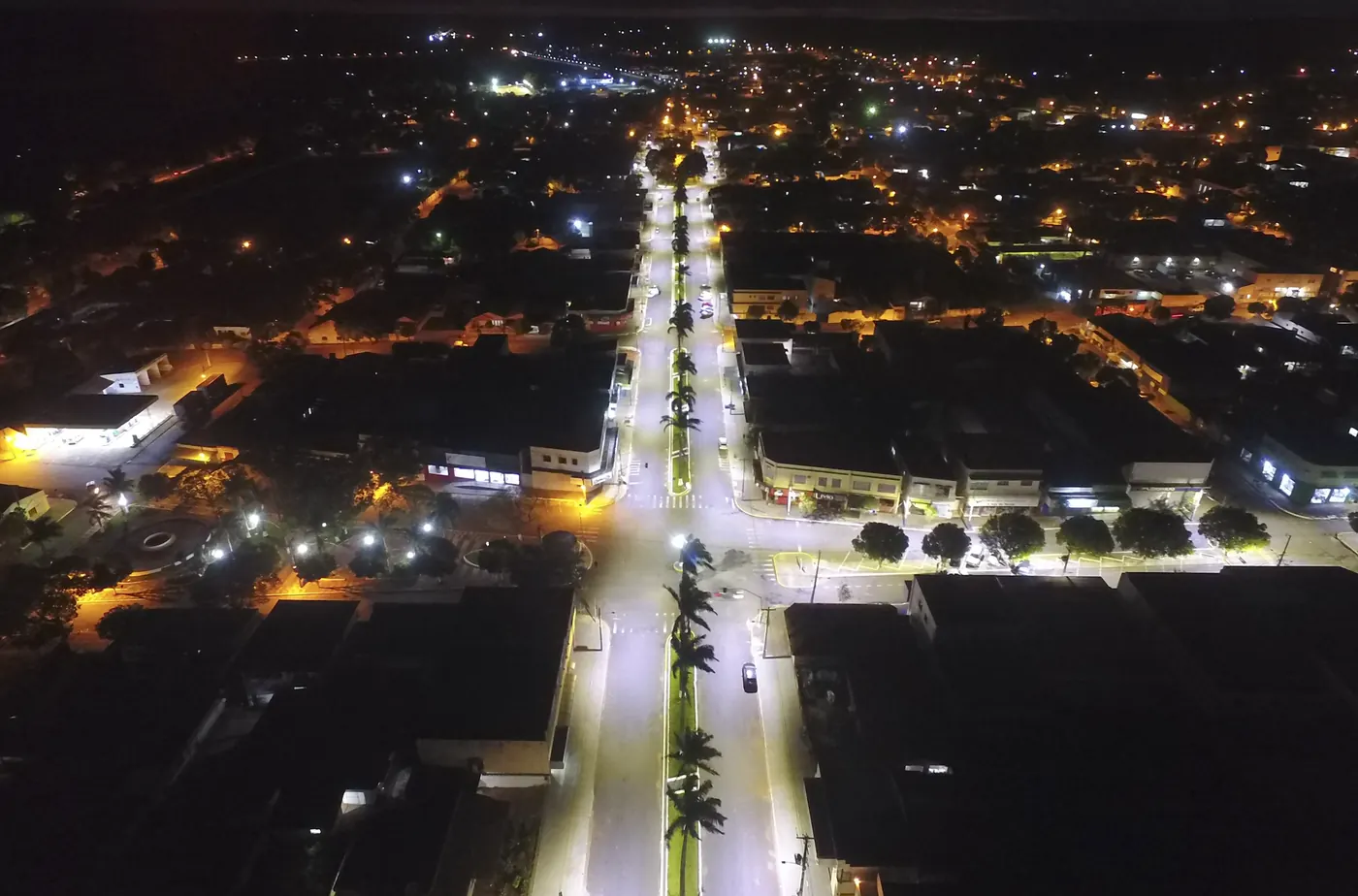 Iluminação LED Projeluz — Nova Londrina