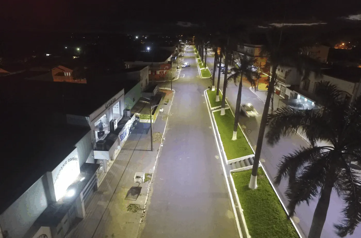 Iluminação pública LED em Nova Londrina (PR) — foto aérea 4 de 7
