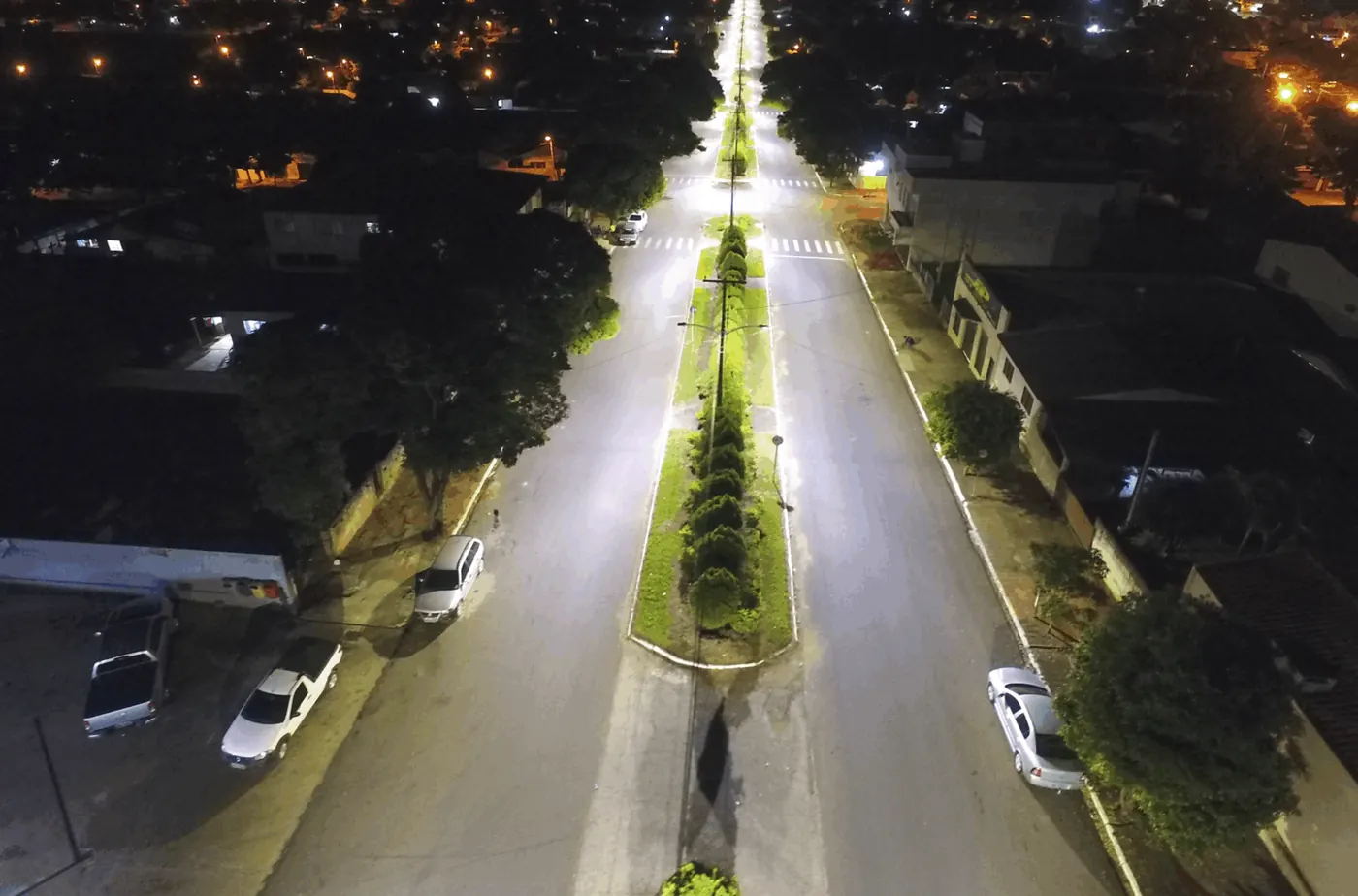 Iluminação pública LED em Alto Paraná (PR) — foto aérea 2 de 7