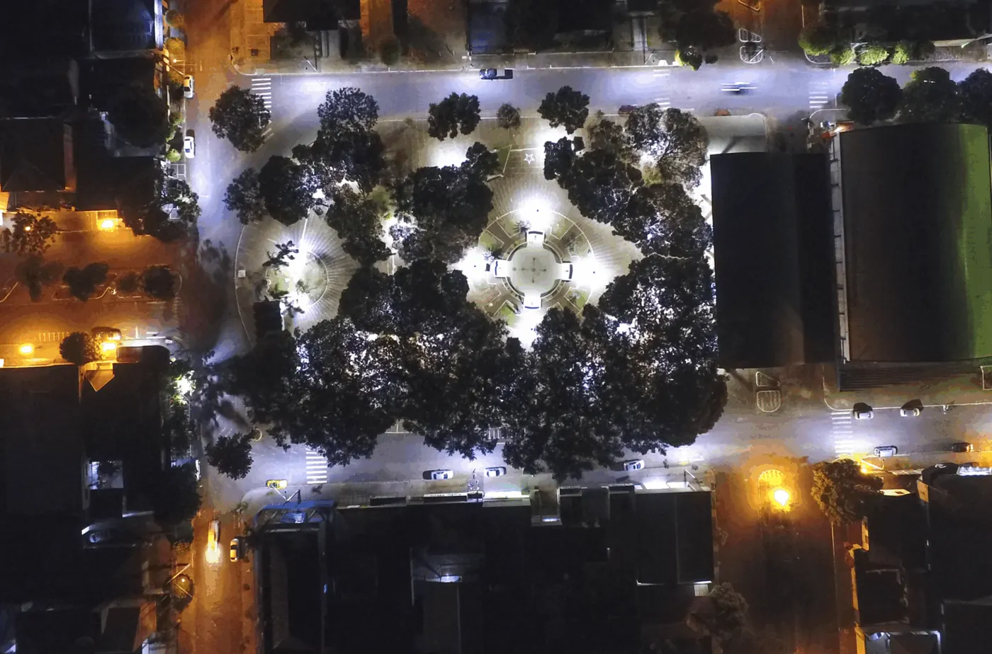 Iluminação pública LED em Alto Paraná (PR) — foto aérea 3 de 7
