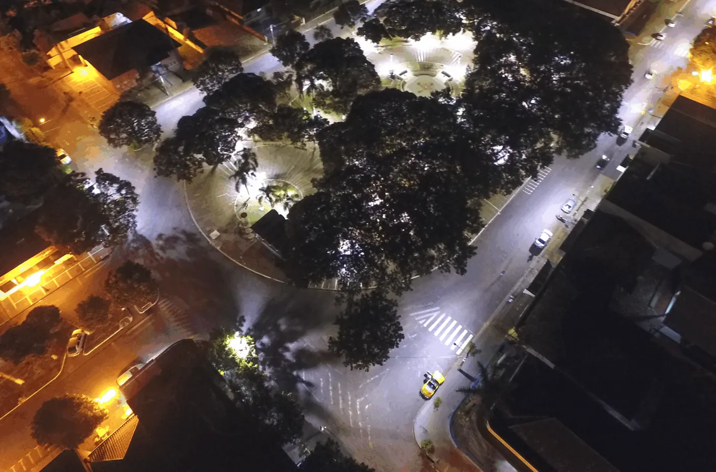 Iluminação pública LED em Alto Paraná (PR) — foto aérea 7 de 7