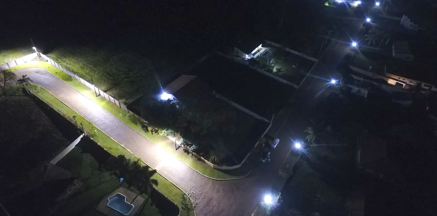 Condomínio – Santa Inês: iluminação LED — foto aérea 6 de 6