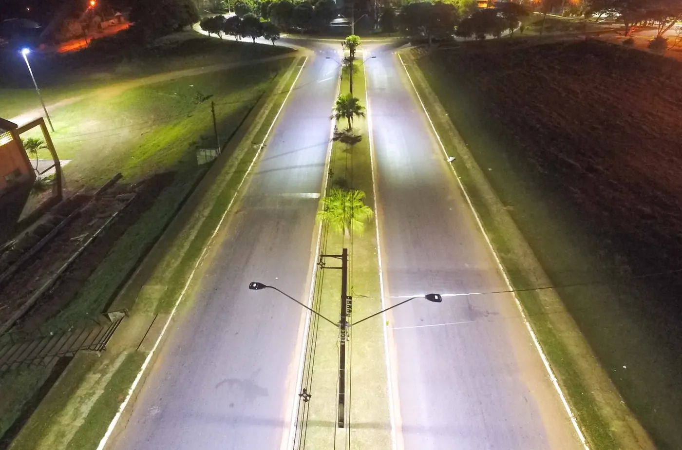 Iluminação LED Projeluz — Maria Helena