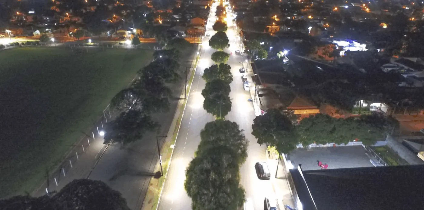 Iluminação pública LED em Paiçandu (PR) — foto aérea 2 de 8