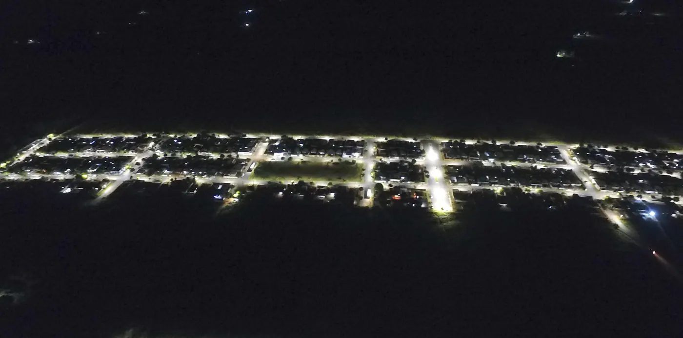 Iluminação pública LED em Santa Fé (PR) — foto aérea 5 de 7