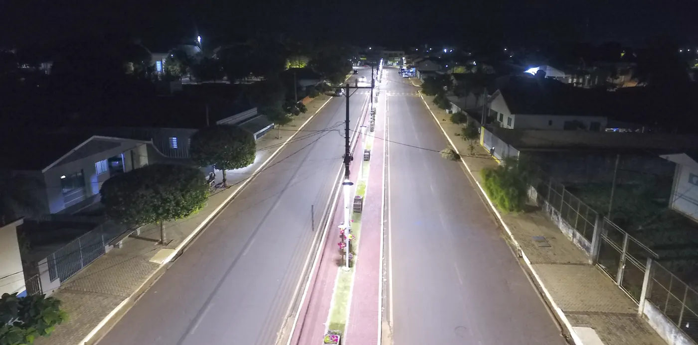 Iluminação pública LED em São Manoel do Paraná (PR) — foto aérea 9 de 9