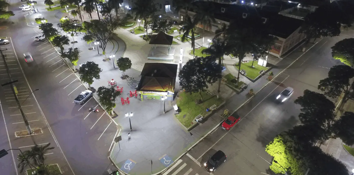 Iluminação pública LED em Terra Boa (PR) — foto aérea 10 de 28
