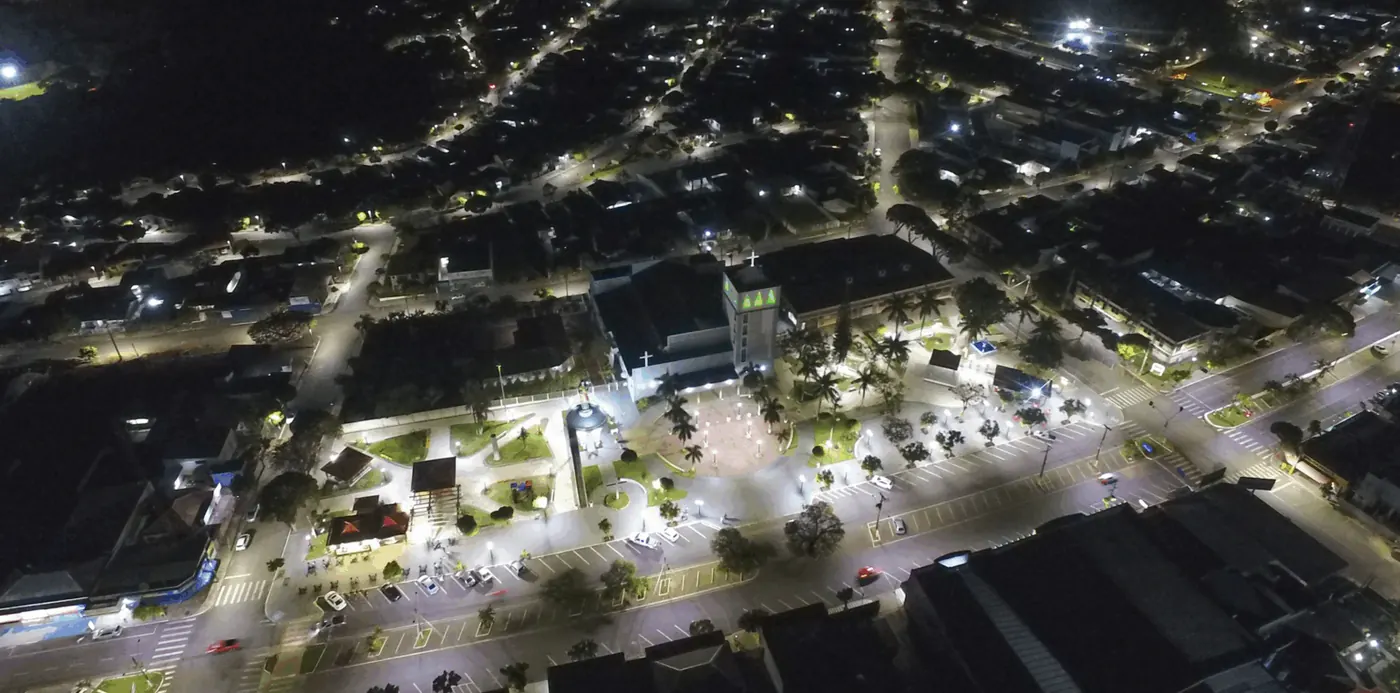 Iluminação pública LED em Terra Boa (PR) — foto aérea 13 de 28