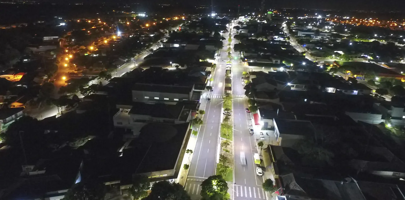 Iluminação pública LED em Terra Boa (PR) — foto aérea 18 de 28