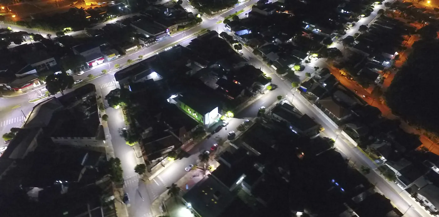 Iluminação pública LED em Terra Boa (PR) — foto aérea 21 de 28