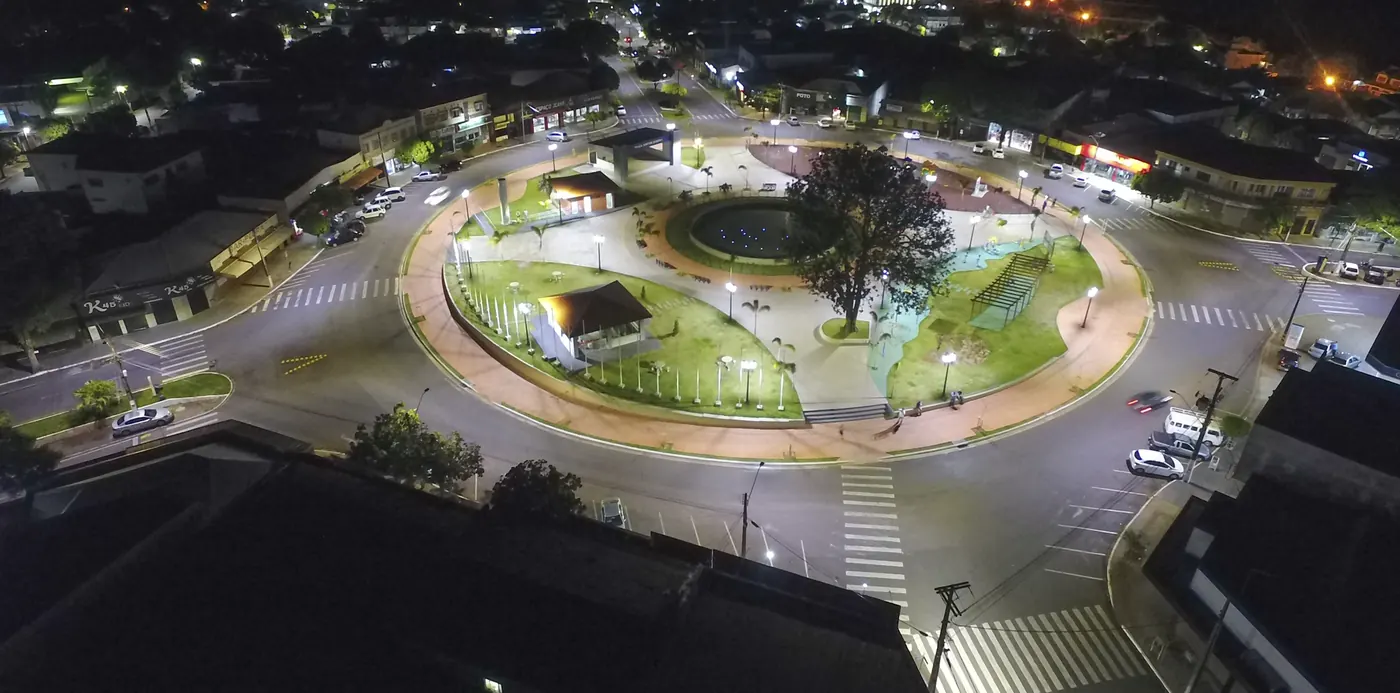 Iluminação pública LED em Terra Boa (PR) — foto aérea 22 de 28