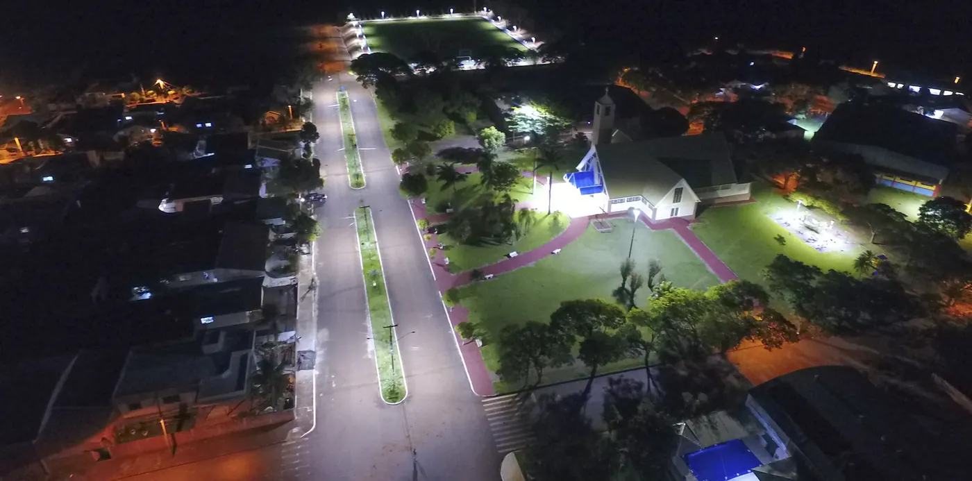 Iluminação pública LED em Terra Boa (PR) — foto aérea 28 de 28