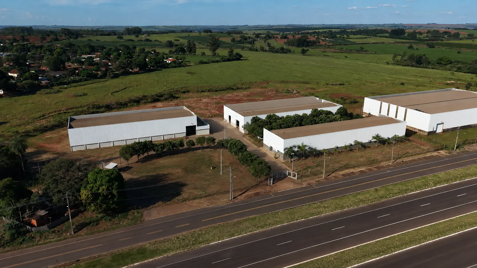 Vista aérea da fábrica da Projeluz